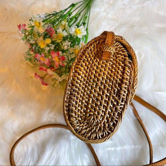 Straw crossbody bag - Picture 3 of 5